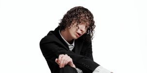 ​вышел покурить «готика»: 20-трековый альбом от рэпера из Одессы