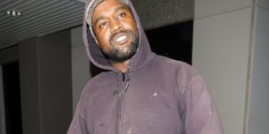 Канье Уэст, который в 2021 году официально сменил имя на Ye, теперь просит называть его Ye Ye.