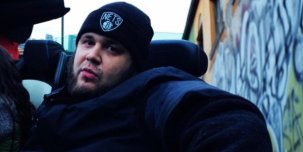  SIL-A уверенно нарушает правила федералов в новом сингле «Mama Bedroom».