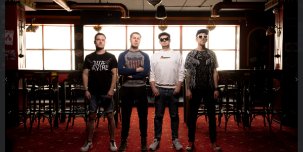 Герои альтернативного рэп-рока Жадный Диван 11 декабря выпускают новый сингл «Сгори дотла». 