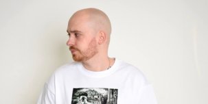 Фит Билли Ногами на треке Эрготамина «репортаж» в плейлисте «Новая музыка на русском».