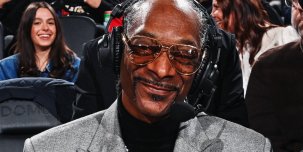 Пока США славит успехи Снупа в роли баскетбольного комментатора, он идет к «Золотому глобусу».