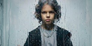 Новая музыка на русском. «Слёзы» ДеЦла от Лео Соловьева, «Трэп икона» Nomad Punk и другие. 