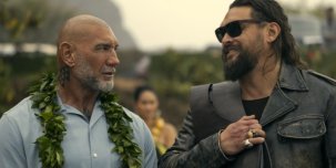 Дэйв Батиста и Джейсон Момоа из «Опасного дуэта» решают, кто круче в Wu-Tang Clan.