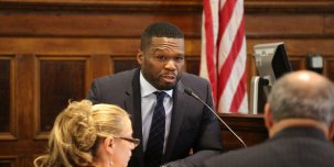 50 Cent затроллил судью: «У меня нет денег, но я могу угостить вас M&M’s» 