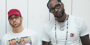 ​2 Chainz не попал в треклист альбома Эминема, и, кажется, он недоволен