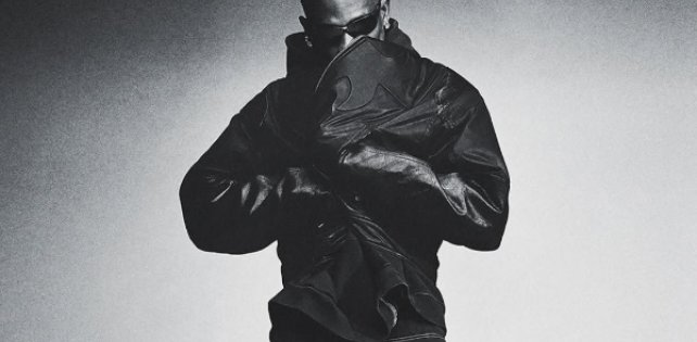 Travis Scott продвигает кроссовки Air Jordan 1 «Black Toe Reimagined», релиз запланирован на 15 февраля.