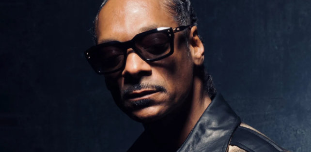 Snoop Dogg приготовил калифорнийский ответ кроксам. 