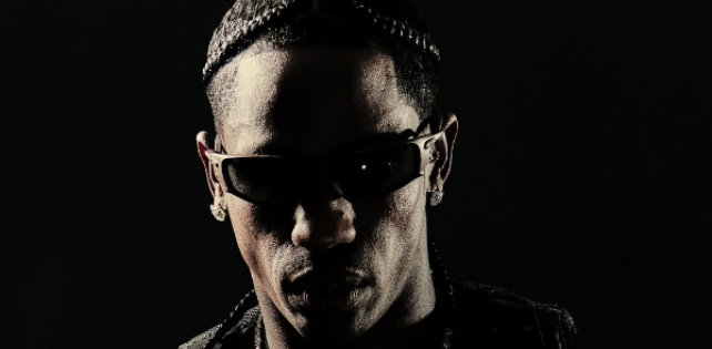 У бренда солнечных очков Oakley рано или поздно должен был появиться. Им стал Travis Scott.