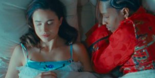 A$AP Rocky и Маргарет Куэлли в короткометражном фильме Chanel, поставленном Мишелем Гондри.