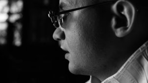 Скрипачи в балаклавах и собранные близкие в новом видео Icegergert «Block Baby Trouble».