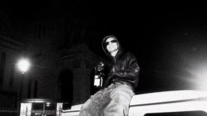 Возвращение обратно в андеграунд глазами Элджея в новом клипе «COLDMACHINE».