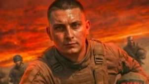 Киберпанк, собаки-роботы и образы сражений будущего в новом видео S MAN «ПАЦАН». 