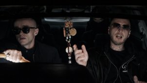 Стильное дрилл-видео с манифестами Pastor Napas на новый сингл «ЧЕРЕПКОСТИ».
