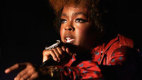 Lauryn Hill “Doo Wop (That Thing)” (live)