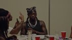Offset возвращается в игровой режим и бросает кости в клипе на трек YFN Lucci «Back In That Mode».