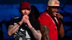 ​Эпичный концерт Eminem с Dr. Dre и 50 Cent – однозначно лучшее видео дня